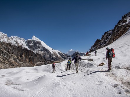 Everest Chola pass-20230628073117