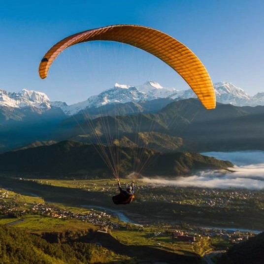 Paragliding 01